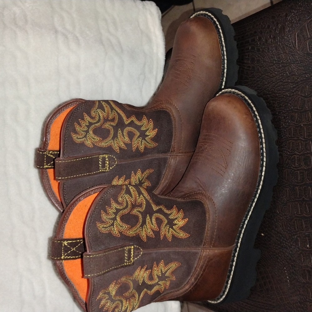 Ariat fat baby boots for women (size 7.5)(brown with yellow,orange details. Used